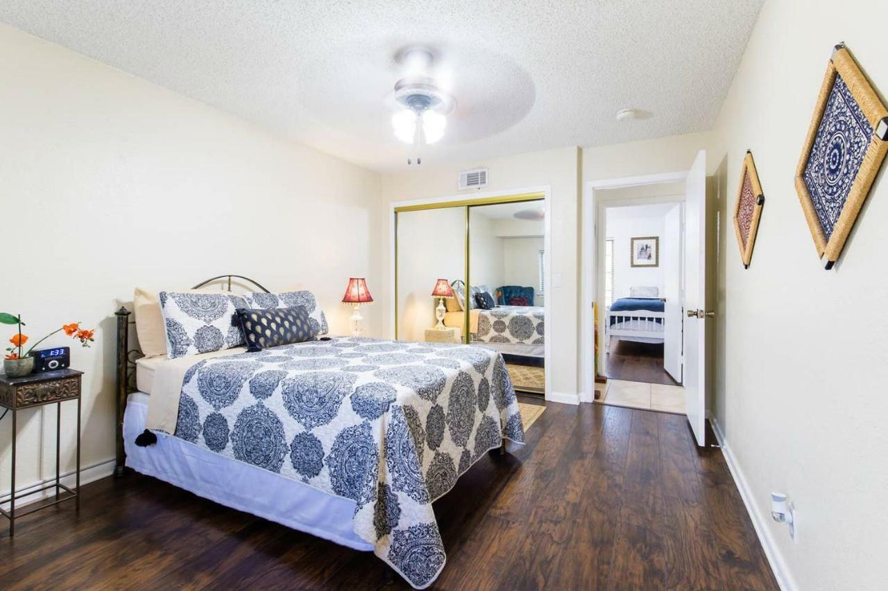 Oasis Near Dfw Airport With Mediterranean Setting Irving Exteriér fotografie